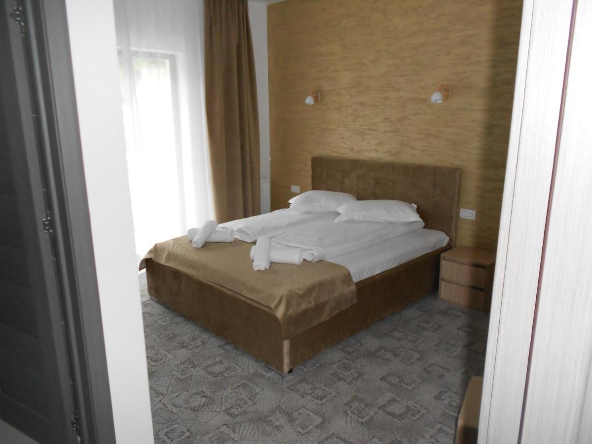 Andrana Hotell Caciulata Eksteriør bilde