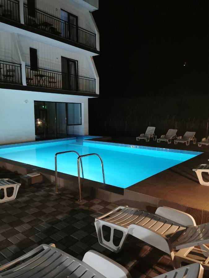 Andrana Hotell Caciulata Eksteriør bilde